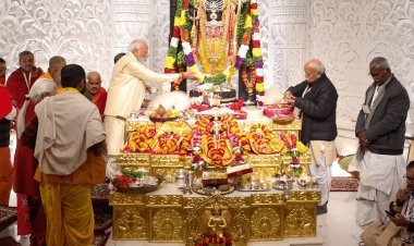 Ramlala Pran Pratistha: राम मंदिर के गर्भगृह में रामलला प्रतिष्ठित,अब रामलला टेंट में नहीं भव्य मंदिर में रहेंगे