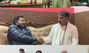 Jharkhand: राजनीतिक मुलाकात ने बीजेपी में गुटबंदी को किया उजागर, नेताओं ने फोटो से दिये  नये पॉलिटिकल संकेत!