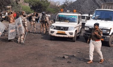 Dhanbad: BCCL की आउटसोर्सिंग में वर्चस्व की जंग : रागिनी व रघुकुल समर्थकों में हिंसक झड़प, फायरिंग, बमबारी