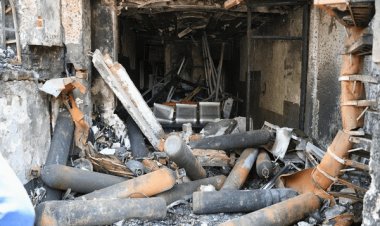 Delhi Fire : बेबी केयर सेंटर में आग लगने से सात की मौत, मालिक को पुलिस ने किया अरेस्ट