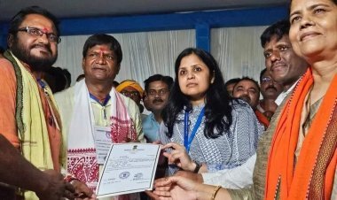 ढुल्लू महतो ने 3,31,583 वोटों सेकी जीत हासिल, कांग्रेस की अनुपमा सिंह को हराया