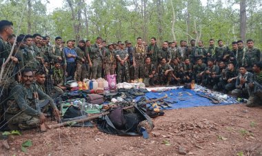 Jharkhand:चाईबासा में सुरक्षा बल के साथ एनकाउंटर, चार मोस्ट वांटेड नक्सली मारे गये, एक महिला अरेस्ट