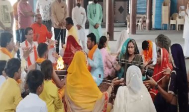 Madhya Pradesh: इंदौर में एक साथ 20 मुसलमान बन गये हिंदू