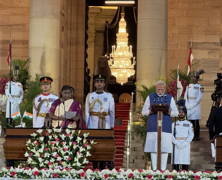 PM Modi Oath Ceremony: नरेंद्र मोदी ने लगातार तीसरी बार प्रधानमंत्री पद की ली शपथ