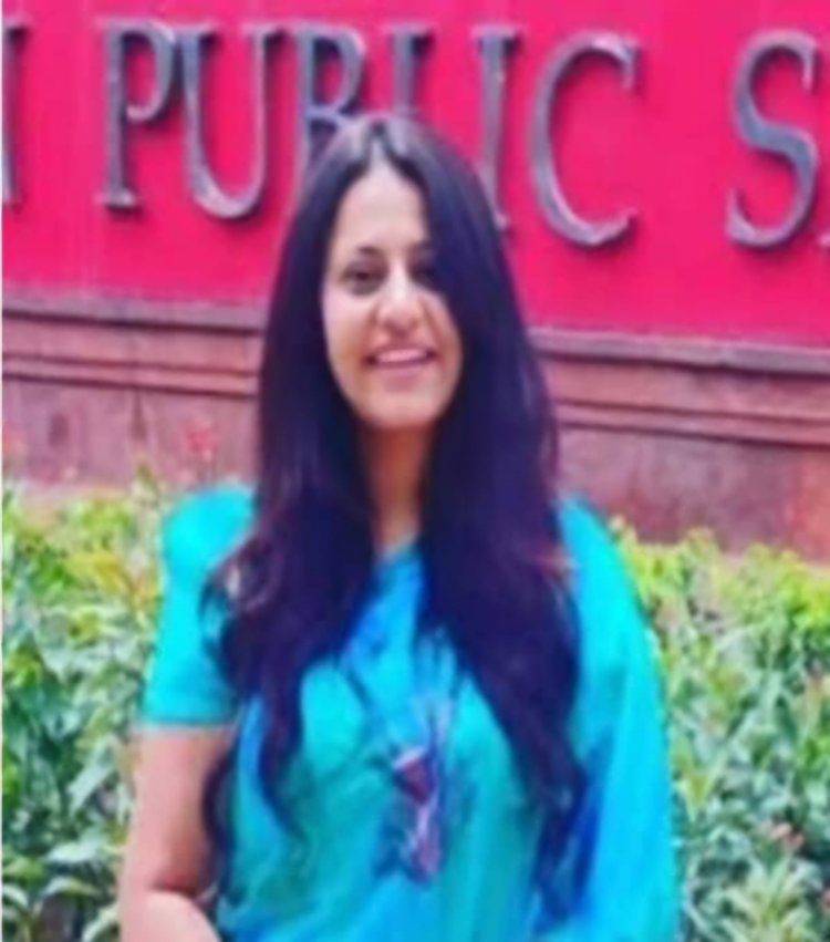 Trainee IAS officer Puja Khedkar: UPSC ने ट्रेनी IAS पूजा खेडकर पर दर्ज कराई FIR, नोटिस जारी