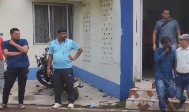 Jharkhand: धनबाद में CBI ने ECL के कोलियरी मैनेजर व कलर्क को घूस लेते अरेस्ट किया