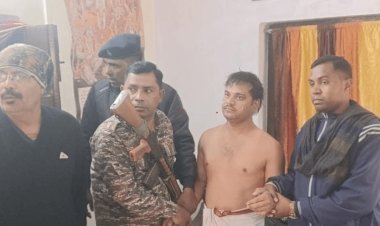 Jharkhand: ACB ने नेतरहाट स्कूल प्रशासनिक अधिकारी को 50 हजार घूस लेते किया अरेस्ट