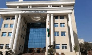 Jharkhand: IAS राजीव रंजन के बेटे के बर्थ सर्टिफिकेट को मामले में सरकार को देनी पड़ी सफाई