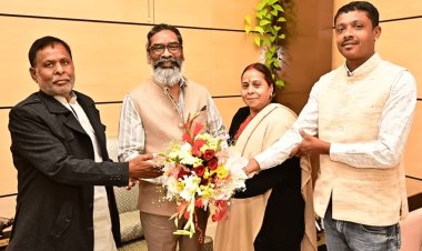 Jharkhand: हेमंत सोरेन ने BJP को दिया बड़ा झटका, एक्स MP शैलेंद्र महतो व आभा महतो JMM में होंगे शामिल