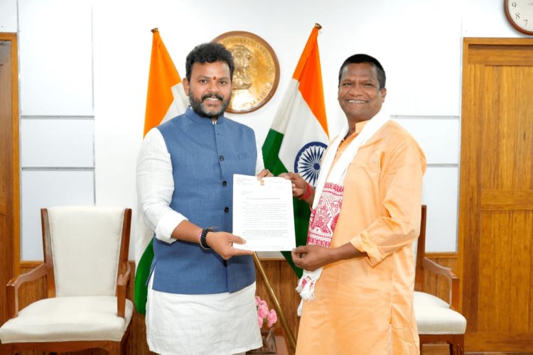 MP ढुलू महतो ने की नागरिक उड्डयन मंत्री, धनबाद को हवाई मार्ग से जोड़ने पहल