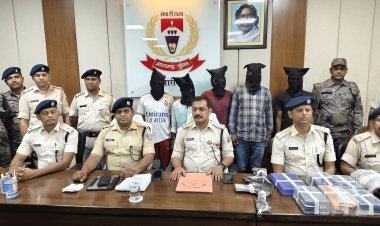 Jharkhand : हजारीबाग में TSPC को तगड़ा झटका, एरिया कमांडर सहित पांच को पुलिस ने किया अरेस्ट