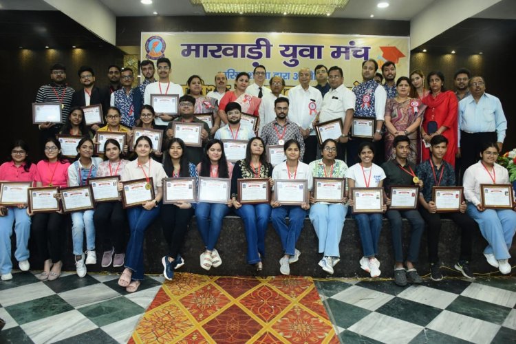 Dhanbad : मानसिक स्वास्थ्य को सामान्य बातचीत का हिस्सा बनाना होगा: डॉ. शुभम नर्नोली