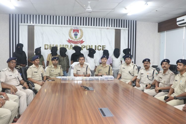 Gangs of Wasseypur Dhanbad : प्रिंस खान के नौ गुर्गे आर्म्स के साथ अरेस्ट, पुलिस ने करायी परेड