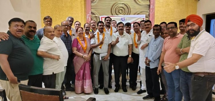 Dhanbad : यूनियन क्लब धनबाद की नयी कार्यकारिणी गठित, अजीत कुमार गुटगुटिया बने वर्किंग प्रेसिडेंट