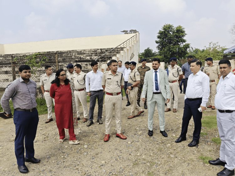 Dhanbad: राष्ट्रपति के कार्यक्रम को ले डीसी-एसएसपी ने किया रूट व कार्यक्रम स्थल का निरीक्षण