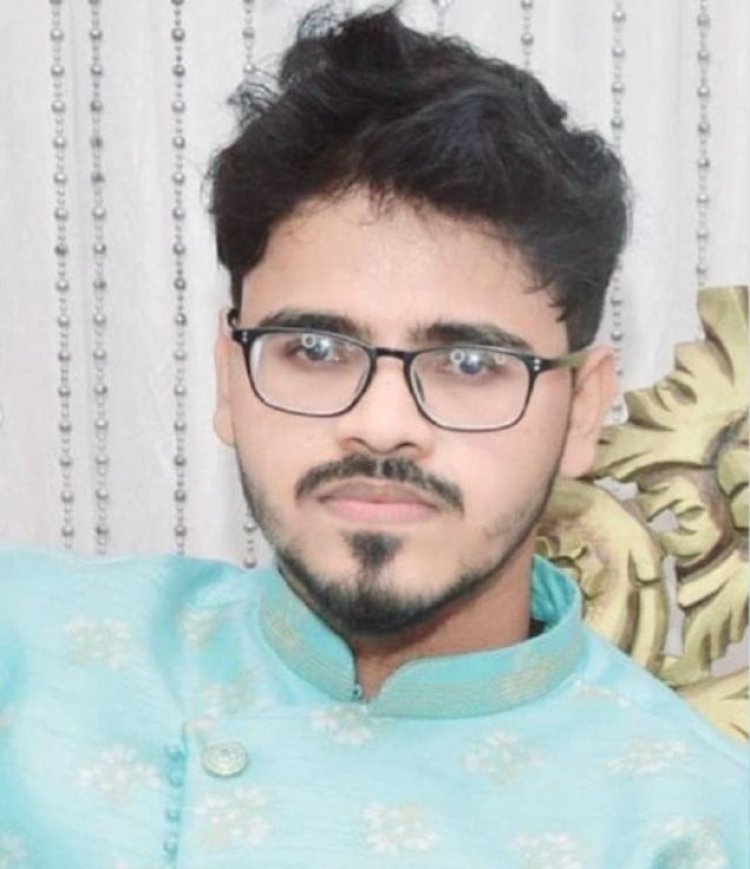 बोकारो के मनीष प्रकाश को एप्पल ने दिया 4.5 करोड़ का पैकेज ,अगले माह जायेंगे लंदन