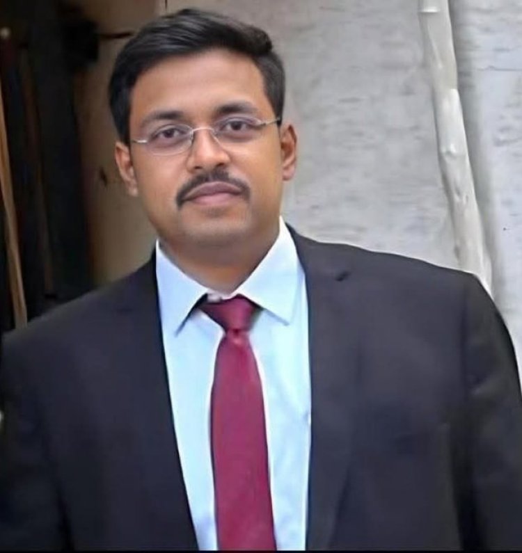 JPSC Result 2023 : धनबाद के आशीष अक्षत बने जेपीएससी टॉपर,  रिटायर पुलिस इंस्पेक्टर सुबोध श्रीवास्तव के हैं पुत्र 