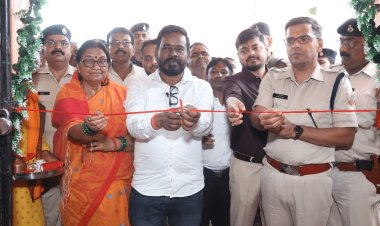 Dhanabd : बरवाअड्डा पुलिस स्टेशन के नये भवन का शुभारंभ