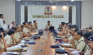 Dhanbad:धनबाद पुलिस ने जुलाई महीने में 1009 कांड को किया डिस्पोजल,लंबित कांडों की संख्या 3100 हुई