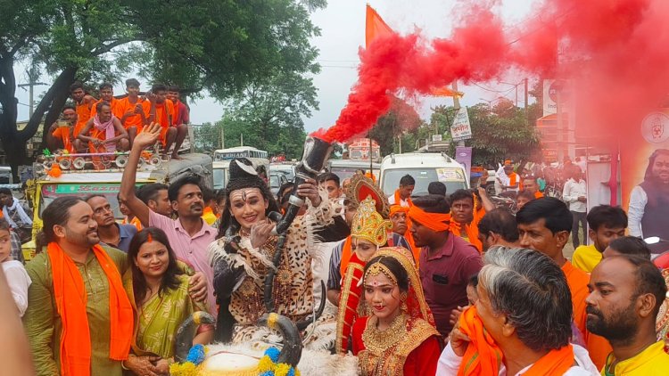 Bokaro : सिर्फ एक रुपया में युवा लायंस फ़ोर्स ने रवाना किया सुविधायुक्त बोल-बम जत्था