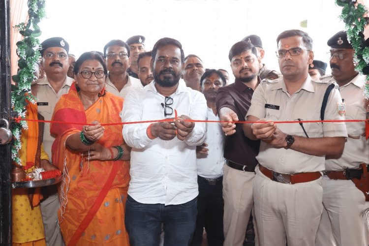 Dhanabd : बरवाअड्डा पुलिस स्टेशन के नये भवन का शुभारंभ