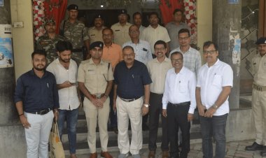 Dhanbad:"आईपीएस ऋतिक श्रीवास्तव ने बीआईटी सिंदरी के स्टूडेंट्स को दी नेतृत्व और प्रेरणा की सीख