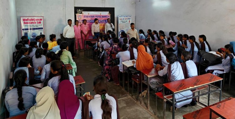 Dhanbad : “समय पर जांच ही कैंसर से बचाव का सबसे बड़ा उपाय”: डॉ. मनीष शर्मा