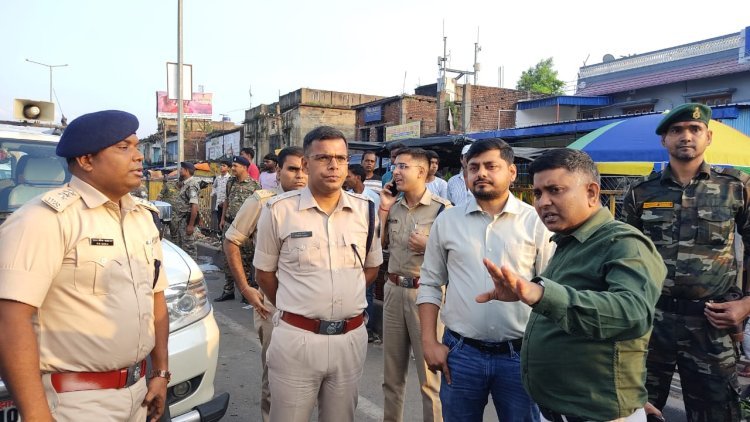 Durga Puja 2025: धनबाद में ट्रैफिक रूट में बड़ा बदलाव, जानें कहां रहेगी नो-एंट्री और पार्किंग व्यवस्था