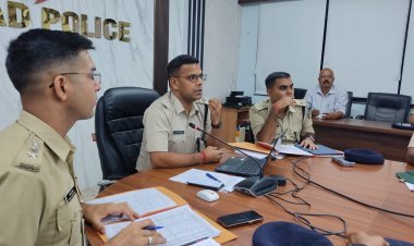 धनबाद: दो हजार से नीचे लायेंगे लंबित केस, अपराधियों पर बनेगी प्रोफाइल डायरी: SSP