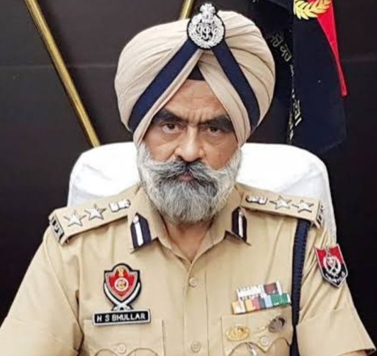 Punjab : DIG हरचरण सिंह भुल्लर के घर से सात करोड़ कैश, 22 लग्जरी घड़ियां और सोना बरामद