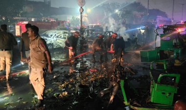 दिल्ली में ब्लास्ट में हरियाणा नंबर की i20 कार का इस्तेमाल, मालिक पुलिस हिरासत में, देशभर में हाई अलर्ट