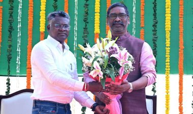 Jharkhand: घाटशिला में झामुमो की धमाकेदार जीत,हेमंत सोरेन ने बताया—क्यों मिला जनता का जबरदस्त समर्थन