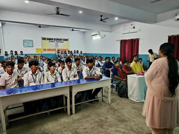 Dhanbad: सर्वाइकल कैंसर से बचाव संभव — वैक्सीनेशन सबसे प्रभावी उपाय : डॉ. भव्या गायत्री