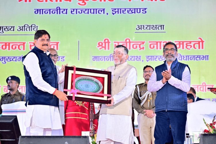 “झारखंड विधानसभा के 25 साल: हेमंत सोरेन बोले—‘आर्थिक, शैक्षणिक और सामाजिक सशक्तीकरण की नयी कहानी लिख रहा है राज्य’”