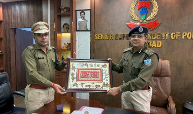 धनबाद पहुंचे बोकारो जोन के IG सुनील भास्कर, कानून-व्यवस्था व अपराध नियंत्रण को लेकर की सख्त समीक्षा