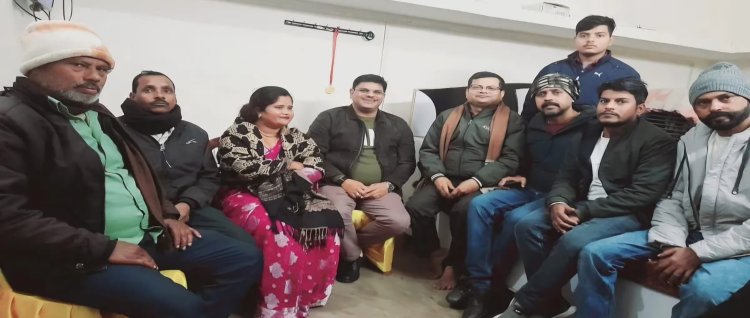 Dhanbad Municipal Corporation Election: मेयर चुनाव लड़ेंगी पूर्णिमा नीरज सिंह, अभिषेक सिंह ने किया ऐलान