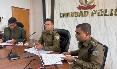 धनबाद में अपराधियों पर पुलिस का बड़ा एक्शन: जेल से छूटे 3400 अपराधियों का 15 दिन में होगा सत्यापन