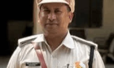 झारखंड: थाने में वर्दी पहनकर ‘कपल डांस’ पड़ा महंगा, हुसैनाबाद थानेदार लाइन क्लोज