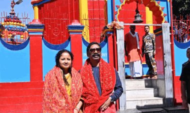 झारखंड: मैरिज एनिवर्सरी पर रजरप्पा पहुंचे सीएम हेमंत सोरेन, मां छिन्नमस्तिका से मांगी राज्य की सुख-समृद्धि की कामना