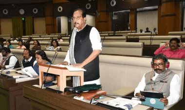 झारखंड: 1.58 लाख करोड़ का ‘अबुआ दिशोम बजट’: 100 एक्सीलेंस स्कूल, 750 दवाखाना, महिलाओं-किसानों पर फोकस