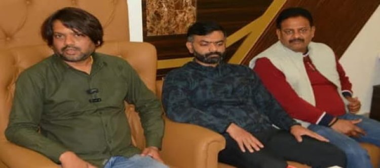 Dhanbad Nagar Nigam Chunav 2026: धनबाद मेयर चुनाव में संजीव सिंह की एंट्री, आज दाखिल करेंगे नामांकन