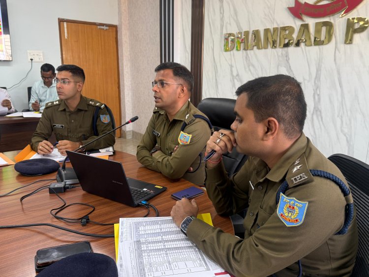 जनवरी में धनबाद पुलिस का दमदार प्रदर्शन, दर्ज मामलों से 100+  का निष्पादन,SSP ने दिए सख्त निर्देश