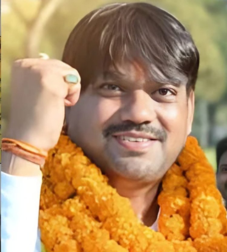 Dhanbad Nagar Nigam Chunav: मेयर चुनाव में संजीव सिंह की तूफानी बढ़त, तीसरे राउंड में 12,585 वोट से आगे