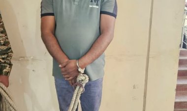 झारखंड: धनबाद में पुलिस की ‘मिडनाइट स्ट्राइक’, गैंगस्टर प्रिंस खान के करीबी गुर्गे दिलीप सिंह को दबोचा