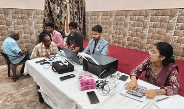 धनबाद: झरिया में मारवाड़ी युवा मंच की सेवा मिसाल: मुफ्त कान जांच शिविर में 48 लोगों की जांच