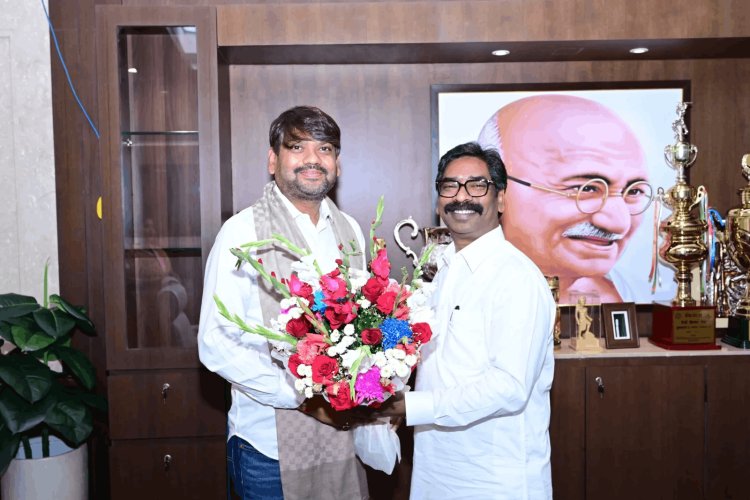 धनबाद के विकास पर तेज होगी रफ्तार: मेयर संजीव सिंह की CM हेमंत सोरेन से मुलाकात, हर संभव सहयोग का भरोसा