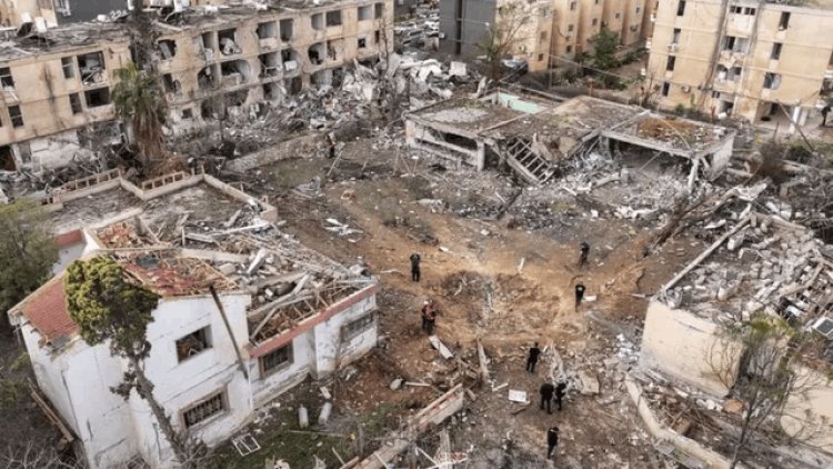 मिडिल ईस्ट  युद्ध का 23वां दिन: ईरान का इजरायल पर मिसाइल हमला, 300 घायल; ट्रंप का 48 घंटे का अल्टीमेटम