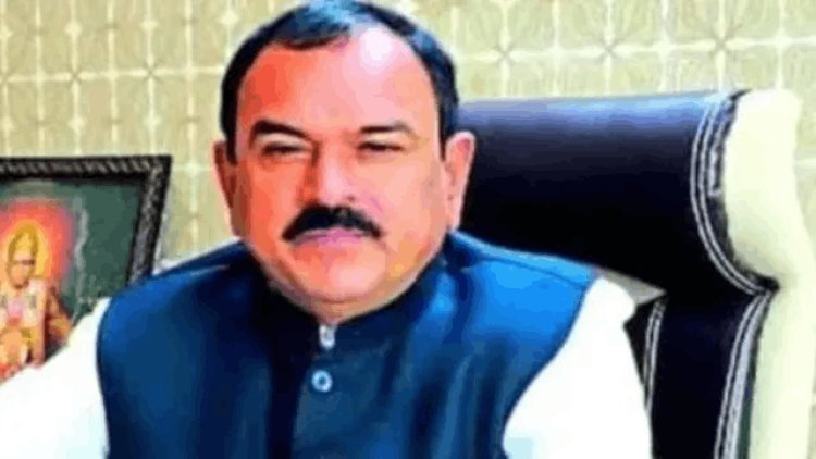 ‘ढोंगी बाबा’ अशोक खरात  बेनकाब: ज्योतिष के नाम पर शोषण, ब्लैकमेल और जबरन गर्भपात का खौफनाक खेल!