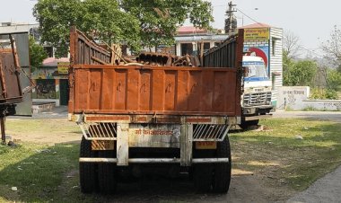 धनबाद में ‘ट्रक चोरी’ का ड्रामा फेल! मालिक ही निकला स्क्रैप घोटाले का मास्टरमाइंड, CCTV ने खोली पूरी साजिश