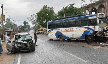 देवघर से शादी से लौट रहा परिवार हादसे का शिकार: गिरिडीह में कार-बस की जोरदार टक्कर, 2 की मौत, 5 गंभीर घायल